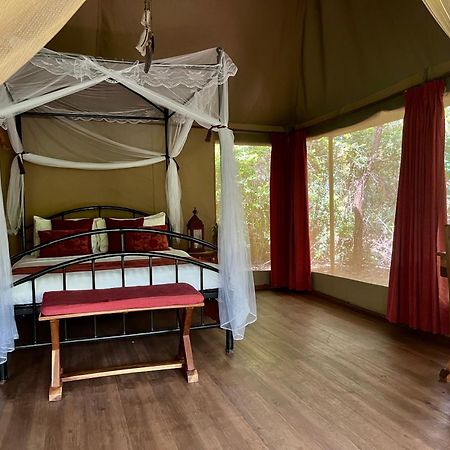 Отель Ikweta Safari Camp Maua Экстерьер фото