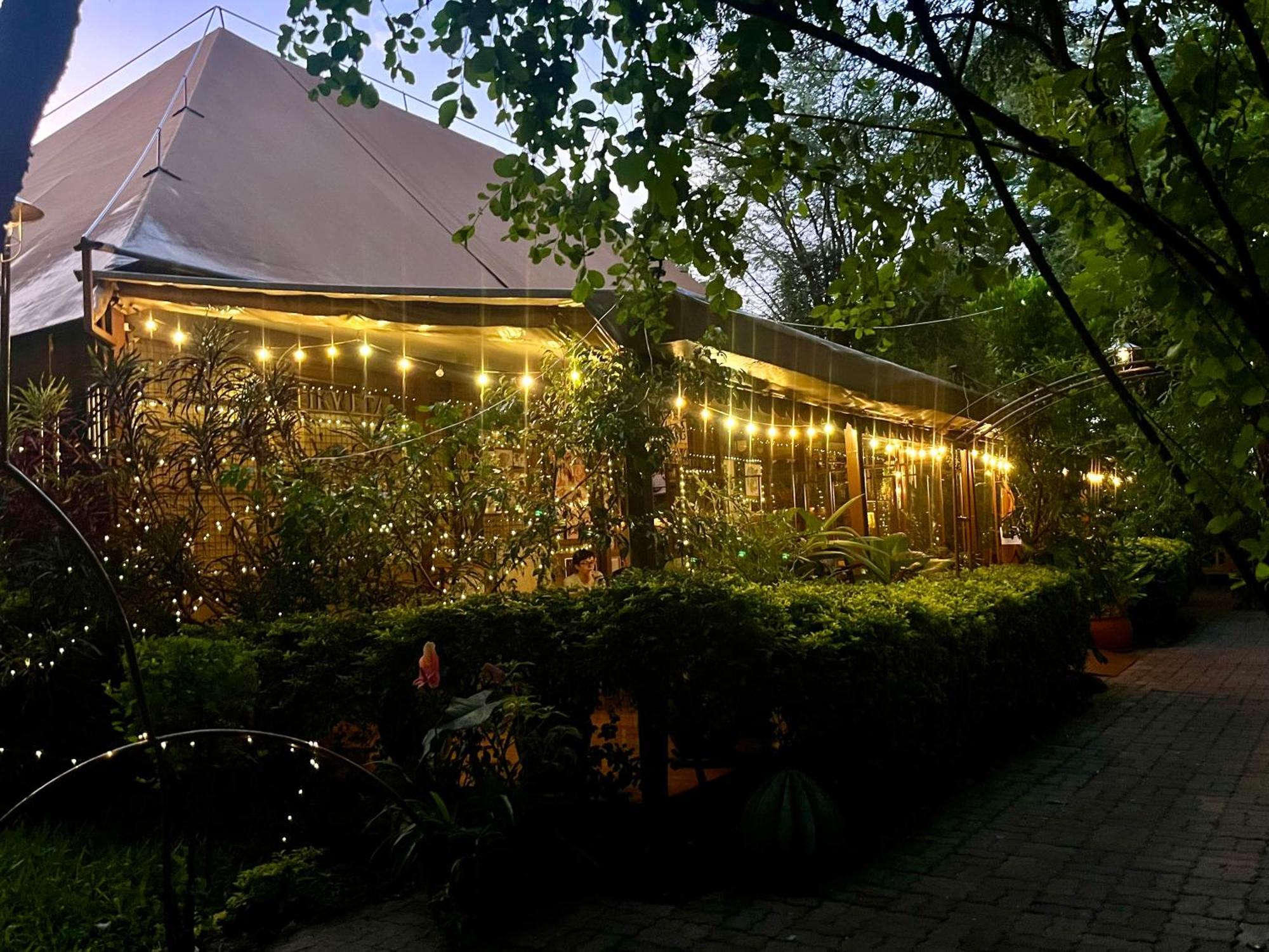 Отель Ikweta Safari Camp Maua Экстерьер фото