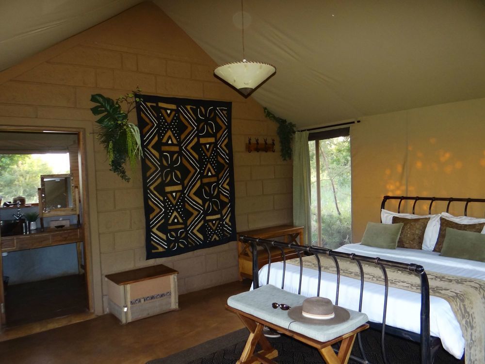 Отель Ikweta Safari Camp Maua Экстерьер фото