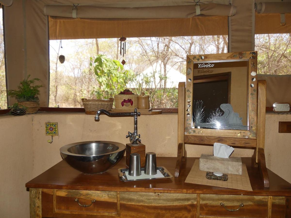 Отель Ikweta Safari Camp Maua Экстерьер фото